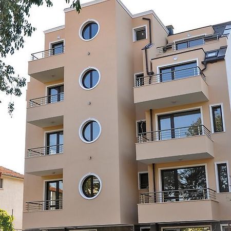 Ddenko Apartment بورغاس الغرفة الصورة