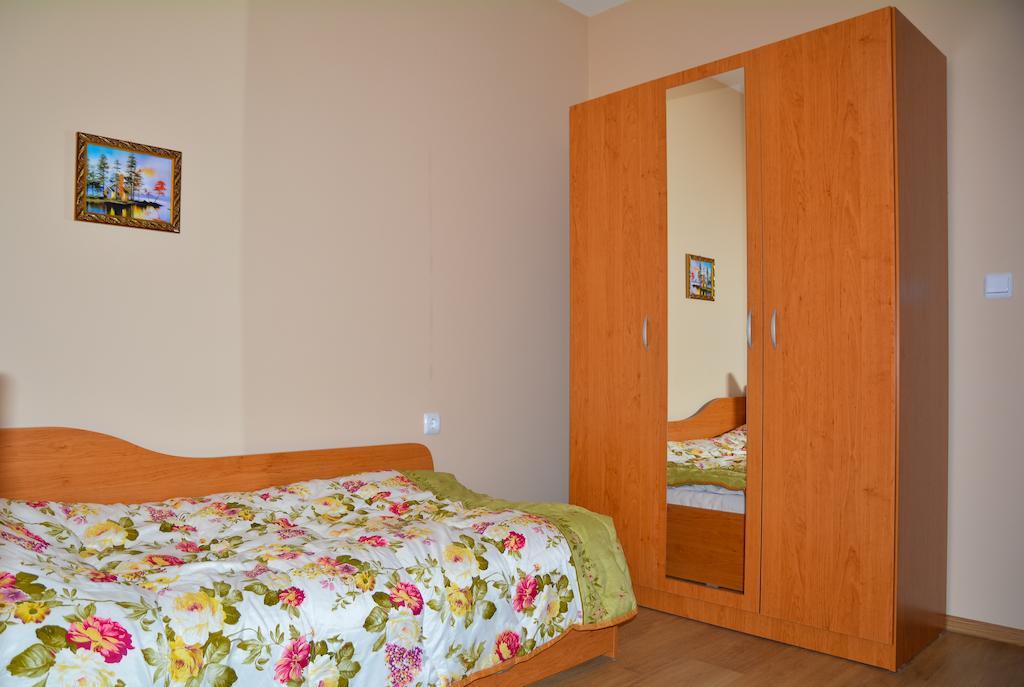 Ddenko Apartment بورغاس الغرفة الصورة