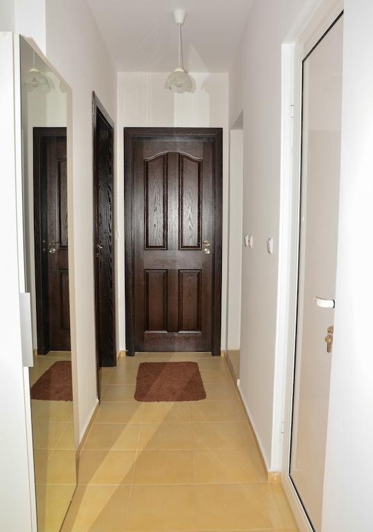 Ddenko Apartment بورغاس الغرفة الصورة